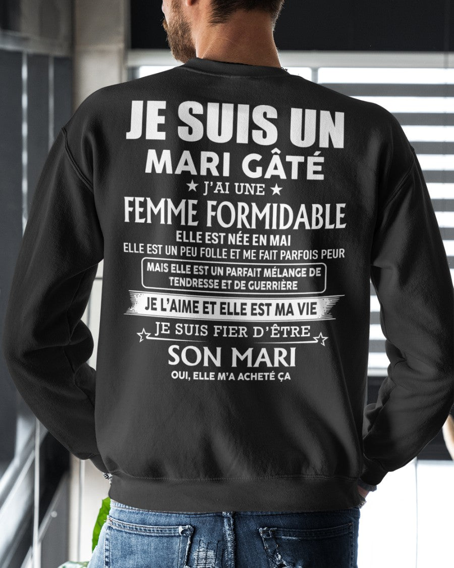 Femme Formidable Mai – Cadeau Parfait Pour Votre Mari – HL05 (SKU06-56-05)