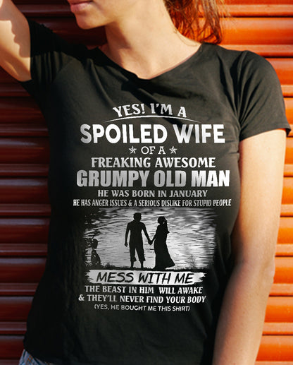 Awesome grumpy old man was born January - Gift for girlfriend, Gift for wife from husband - Perfect gift for your wife - HL01 (SKU2601-226-01)