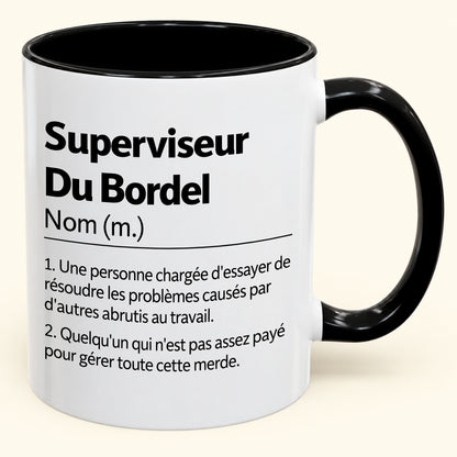 Superviseur d'un Bordel Sans Nom – Mug Humoristique – JOYEUX NOËL 2026 (SKU2610-981)