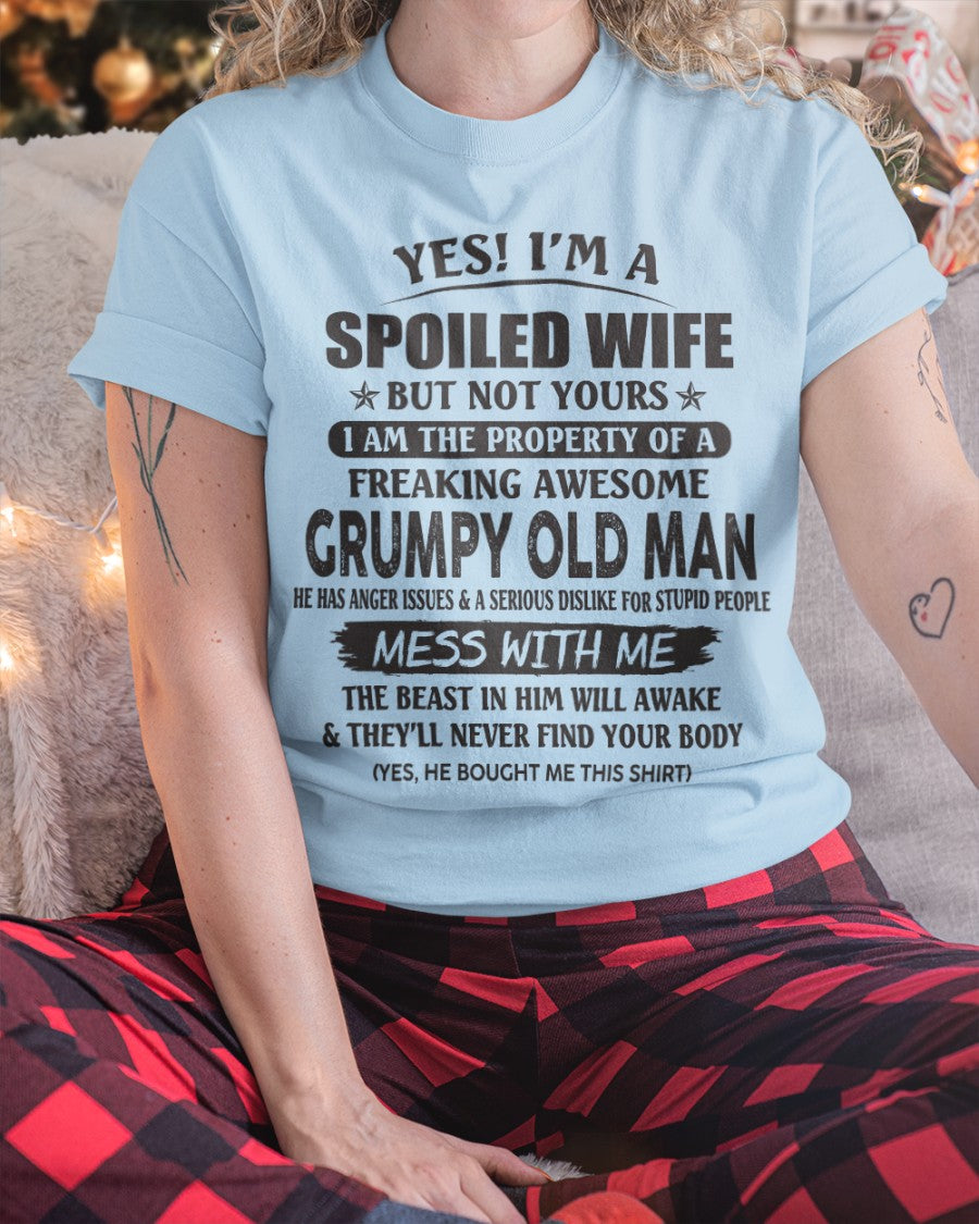 Awesome Grumpy Old Man – Perfect gift for your wife – HL00 (SKU07-16-00)