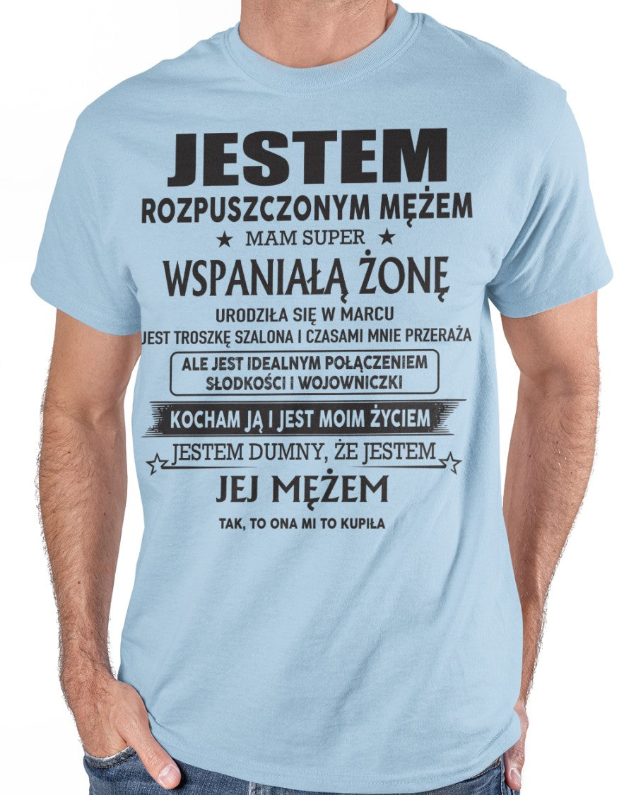 Niesamowita Żona Urodzona w marcu – Idealny Prezent dla Twojego Męża – HL03 (SKU06-26-03)