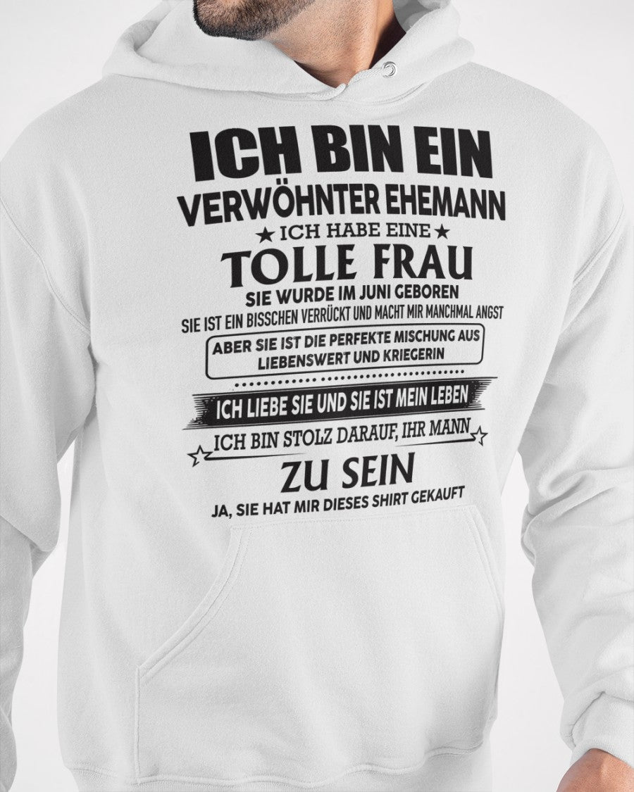 Tolle Frau, geboren im Juni – perfekte Geschenk für deinen Ehemann – HL06 (SKU06-76-06)