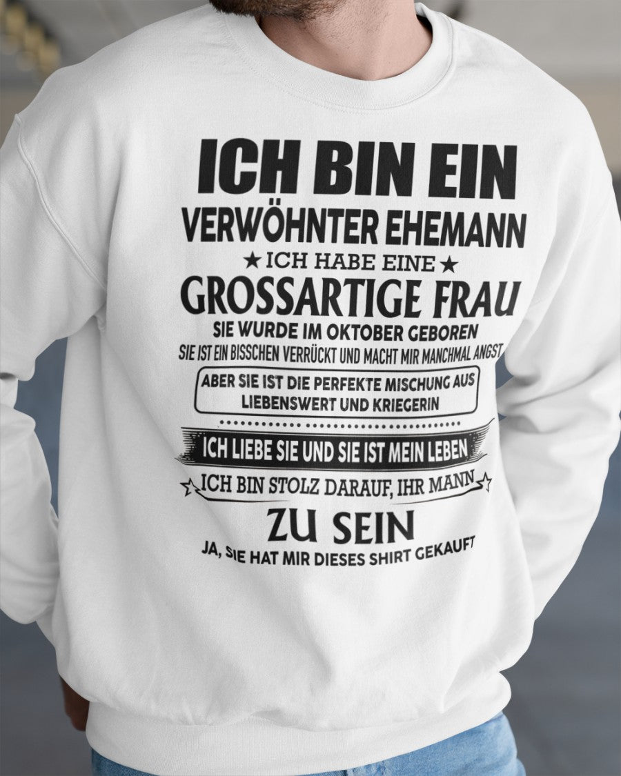 Tolle Frau, geboren im Oktober – Das perfekte Geschenk für deinen Ehemann – HL10 (SKU06-59-10)